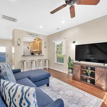 Cozy 2B Townhouse King Bed Free Parking Tv In Brs Villa Concord Exterior photo